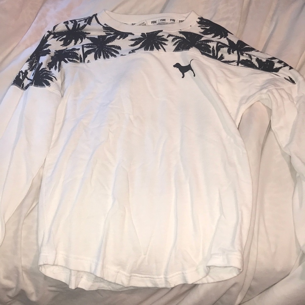 VS Pink sweatshirt